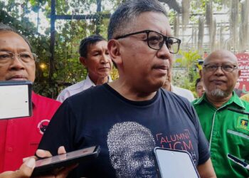 Hasto Soal Status Gibran di PDIP: Sudah Pamit