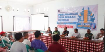 Kantor Imigrasi Singaraja saat melakukan edukasi terkait TPPO di Desa Tamblang. Foto: Imigrasi Singaraja.