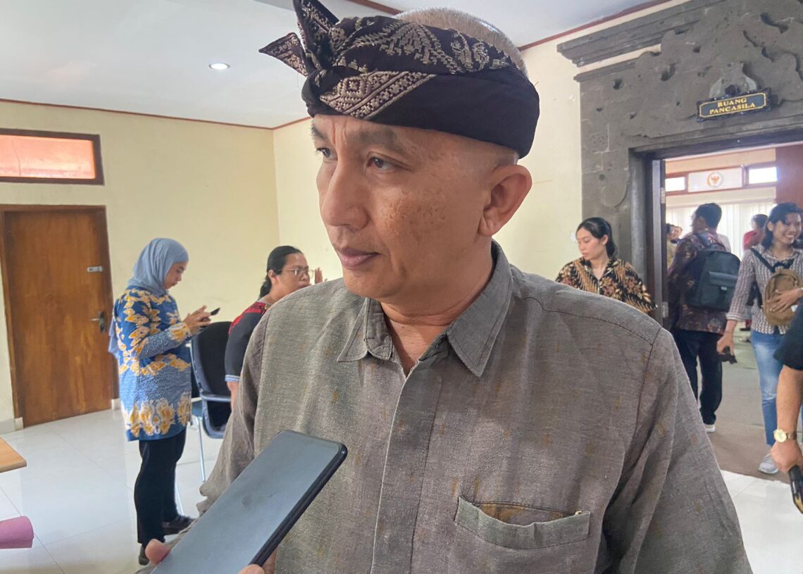 Kepala Dinas Ketenagakerjaan dan ESDM Provinsi Bali, Ir. Ida Bagus Setiawan ST, M,Si. Foto: BALItopik