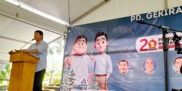 Hashim Djojohadikusumo saat memberikan sambutan di acara natal bersama GEKIRA dan PIKIR Bali. Balitopik.com