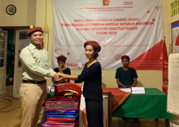 Alexandro Rolandi (kiri) dan Filigis Febriana Sastriani. Balitopik.com