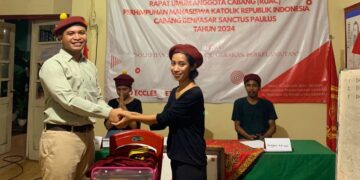 Alexandro Rolandi (kiri) dan Filigis Febriana Sastriani. Balitopik.com