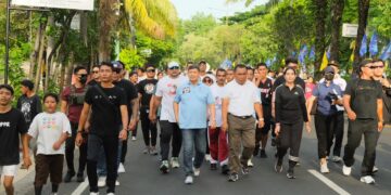 Acara jalan sehat di Jembran oleh TKD Prabowo-Gibran Bali. Balitopik.com