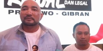 De Gadjah didampingi koordinator KAWAL Prabowo-Gibran Bali, Made Murtika Sasmara Putra.