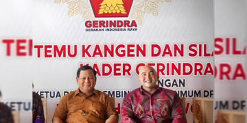 Made Muliawan Arya alias De Gadjah (kanan) dan Ketua Umum Partai Gerindra Prabowo Subianto. -IST
