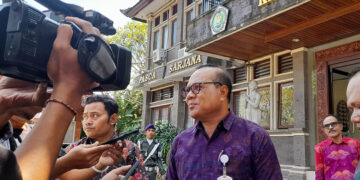 Rektor Universitas PGRI Mahadewa Indonesia (UPMI) Bali, Prof. Dr. Drs. I Made Suarta, S.H., M.Hum