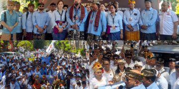 Kolase: Paket Mulia - PAS bersama ketua partai koalisi dan pendukung saat pendaftaran di KPU Bali. -Balitopik.com