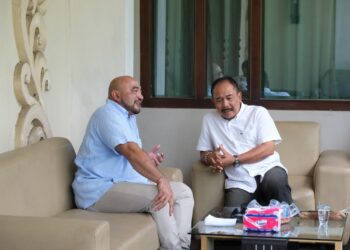 De Gadjah dan Ketut Putra Sedana alias dr Caput. -IST