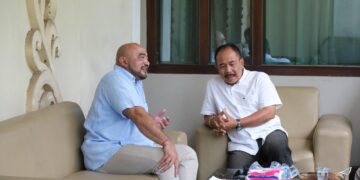 De Gadjah dan Ketut Putra Sedana alias dr Caput. -IST