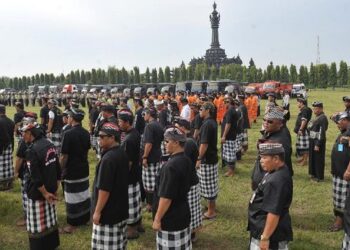 Foto Pecalang Bali. -IST