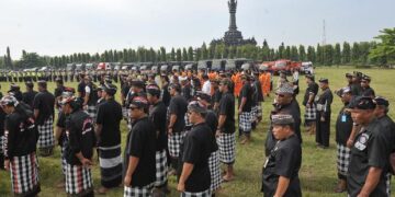 Foto Pecalang Bali. -IST