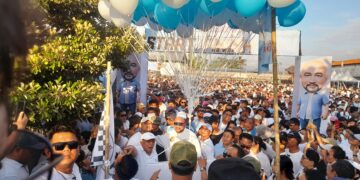 Jalan Sehat Bahagia Relawan De Gadjah di Kecamatan Blahbatuh, Gianyar. -Balitopik.com