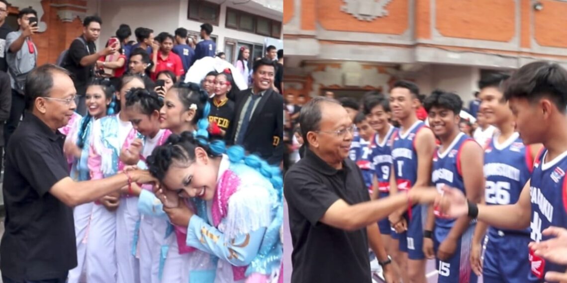 Kolase: Wayan Koster saat menghadiri DBL Bali 2024 di GOR Ngurah Rai. -Balitopik.com