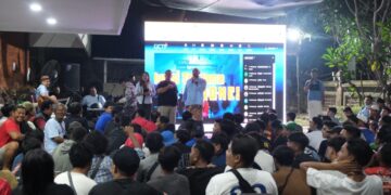 De Gadjah saat menyapa penonton timnas di Rumah Pemenangan Mulia-PAS. -IST