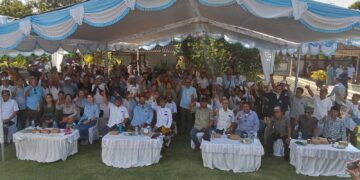 Penglingsir Puri Agung Negara saat mendeklarasikan dukungan kepada Mulia-PAS dan Tamba-Dana. -IST