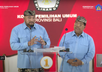 Pasangan Mulia-PAS saat debat perdana. -Tangkap Layar Youtube KPU Bali