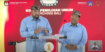 Pasangan Mulia-PAS saat debat perdana. -Tangkap Layar Youtube KPU Bali