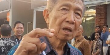 I Made Mangku Pastika. -Balitopik.com