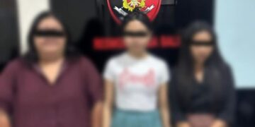 Tiga wanita yang ditangkap Ditreskrimum Polda Bali saat menggerebek Flame Spa di Kuta Utara, Badung. (Dok. Polda Bali)