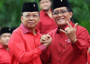 Gubernur dan Wakil Gubernur Bali, Wayan Koster dan Giri Prasta. -Dok/DPD PDIP Bali