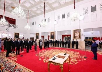 Presiden Prabowo Subianto saat melantik Dubes LBBP) RI untuk negara sahabat, di Istana Negara, Jakarta, Senin (24/3/2025). -IST