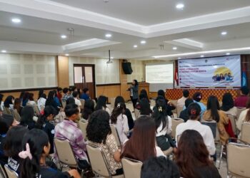 ANTARA saat membekali perwakilan pers mahasiswa dari sejumlah perguruan tinggi di Bali.