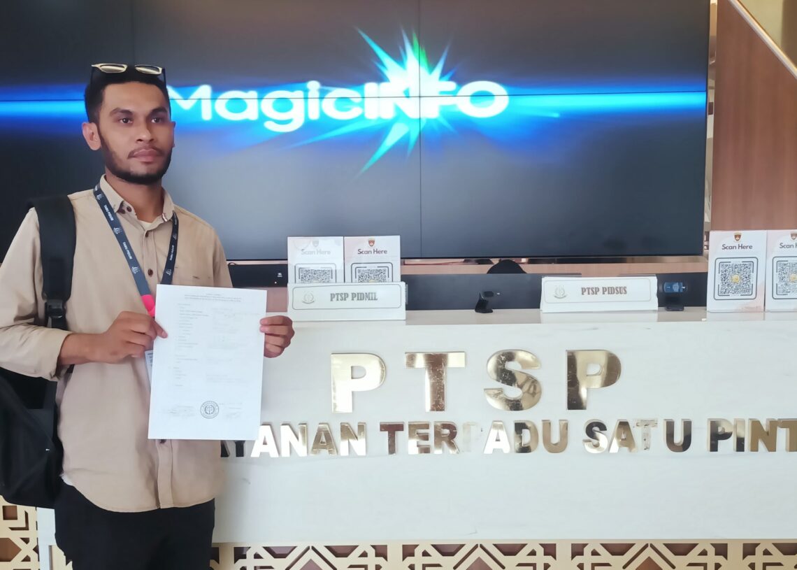 Amy, Aktivis Mahasiswa saat di Gedung Kejagung RI. -IST