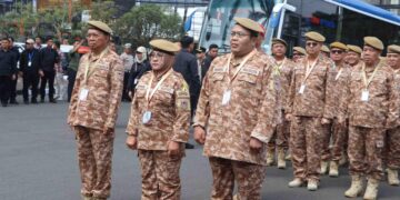 Gunernur Bali Wayan Koster (depan kiri) saat mengikuti retret gelombang II di Jawa Barat. -IST