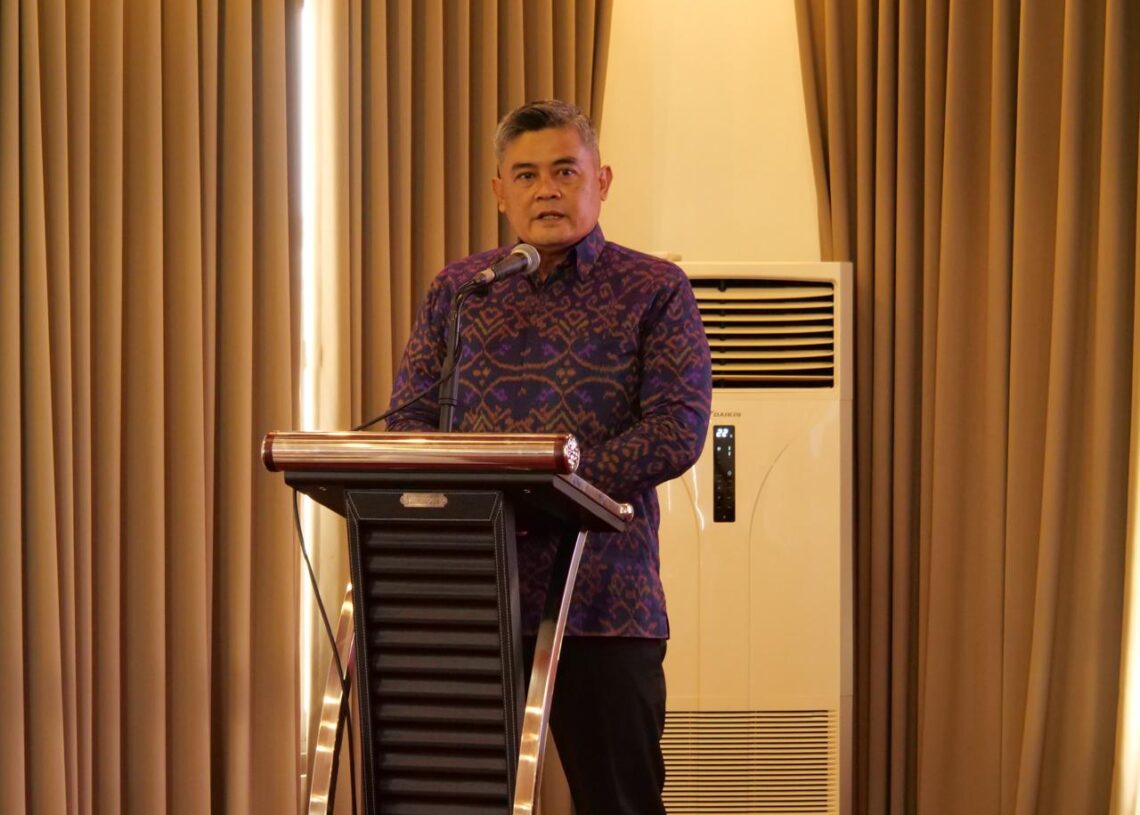 Kepala Kantor Imigrasi Kelas I TPI Denpasar, R.Haryo Sakti