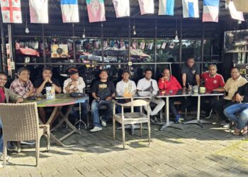 Anggota PENA NTT Bali dan solidaritas wartawan Bali. -Dok/PENA