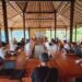 Suasana rapat kerja PENA NTT periode 2025-2028 di Melangit Bali Adventure, Klungkung. -Dokumen PENA NTT
