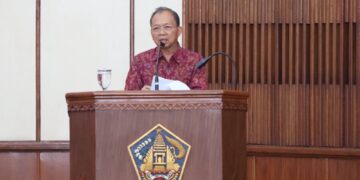 Gubernur Bali Wayan Koster. -Balitopik.com