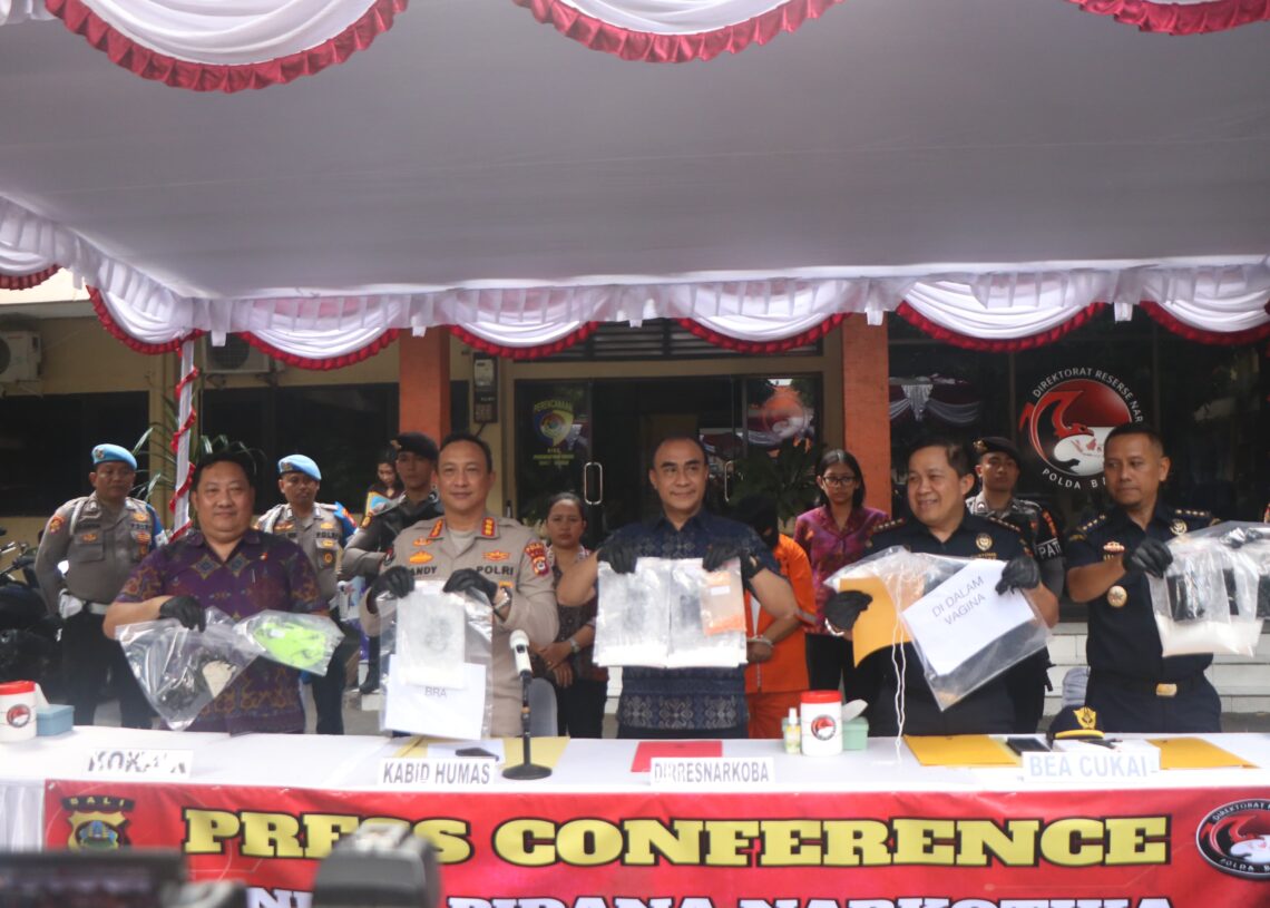 Barang bukti yang ditunjuk jajaran Polda Bali. -IST/Balitopik.com