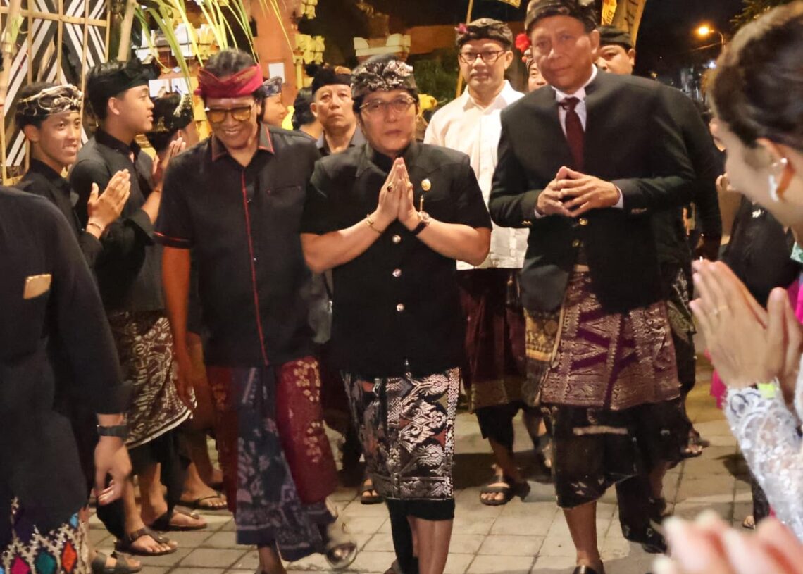 Wakil Gubernur Bali, I Nyoman Giri Prasta saat hadiri pengukuhan ST Yowana Dhika. -Balitopik.com