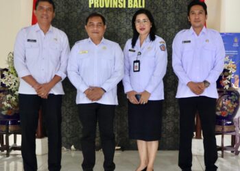 Kadis Kesehatan Bali dr.I Nyoman Gde Anom dan jajaran. -IST/Balitopik.com