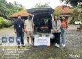 BRI Gianyar saat menyerahkan bantuan 1 unit ambulance kepada Yayasan Sinar Agung Cemerlang. -IST/Balitopik.com