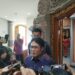 Wakil Gubernur Bali, I Nyoman Giri Prasta didampingi Ketua DPRD Bali, Dewa Jack. -Balitopik.com