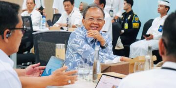 Gubernur Bali Wayan Koster saat meninjau kembali Bandara I Gusti Ngurah Rai (22/9/2025). -Balitopik.com