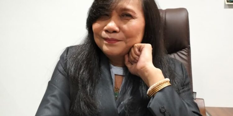 Siti Sapurah (Ipung) ahli waris tanah di Pulau Serangan milik Daeng Abdul Kadir (Alm). -Balitopik.com