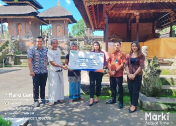 BRI Cabang Gianyar Dukung Pelestarian Budaya Lewat Bantuan Pembangunan Bale Paselang di Pura Puseh Sumampan. -IST/Balitopik.com