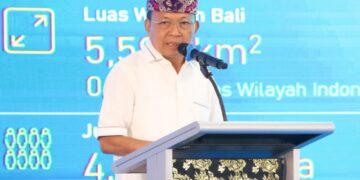 Gubernur Bali Wayan Koster. -Balitopik.com