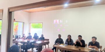 Koalisi PULIHKAN Bali saat gelar konferensi pers di Denpasar. -Balitopik.com