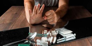 Ilustrasi pengguna narkotika yang direhabilitasi. -IST