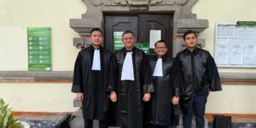 Tim Penasihat Hukum Togar Situmorang dari Kantor Law Firm Dr. Fahri Bachmid,S.H.,M.H. & Associates. -IST/Balitopik.com