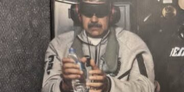 Foto: Presiden Venezuela, Nicolas Maduro saat ditangkap AS. -IST