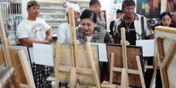 Ketua Dekranasda Bali, Ny. Putri Koster. -Balitopik.com