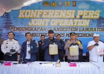 Imigrasi Ngurah Rai, BNN, dan Bea Cukai Bongkar Laboratorium Narkoba Rahasia Milik WNA Rusia di Bali. -IST/Balitopik.com