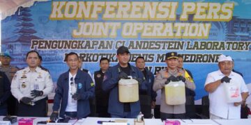 Imigrasi Ngurah Rai, BNN, dan Bea Cukai Bongkar Laboratorium Narkoba Rahasia Milik WNA Rusia di Bali. -IST/Balitopik.com