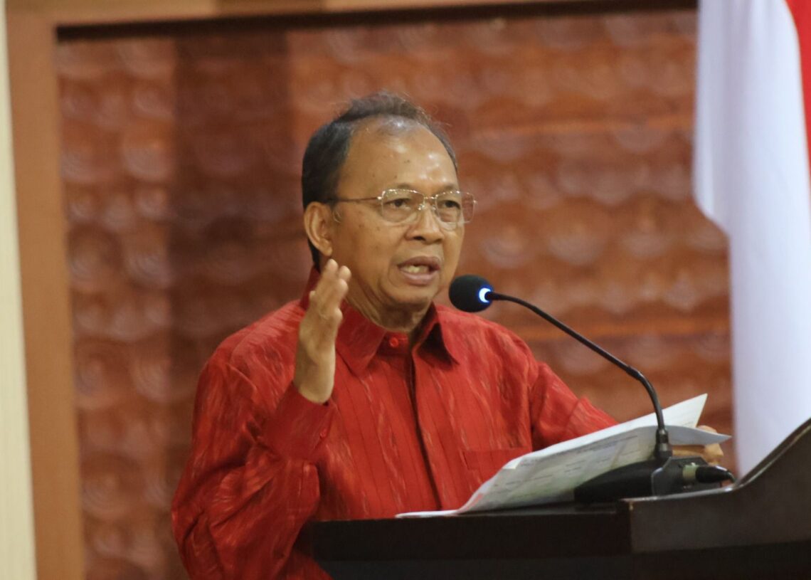 Gubernur Bali Wayan Koster. -Balitopik.com