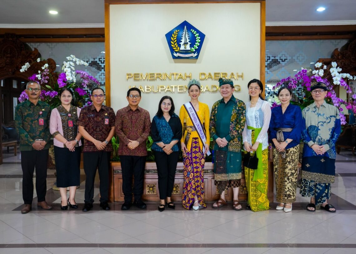 Adi Arnawa menerima Puteri Indonesia Lingkungan 2026 di Badung